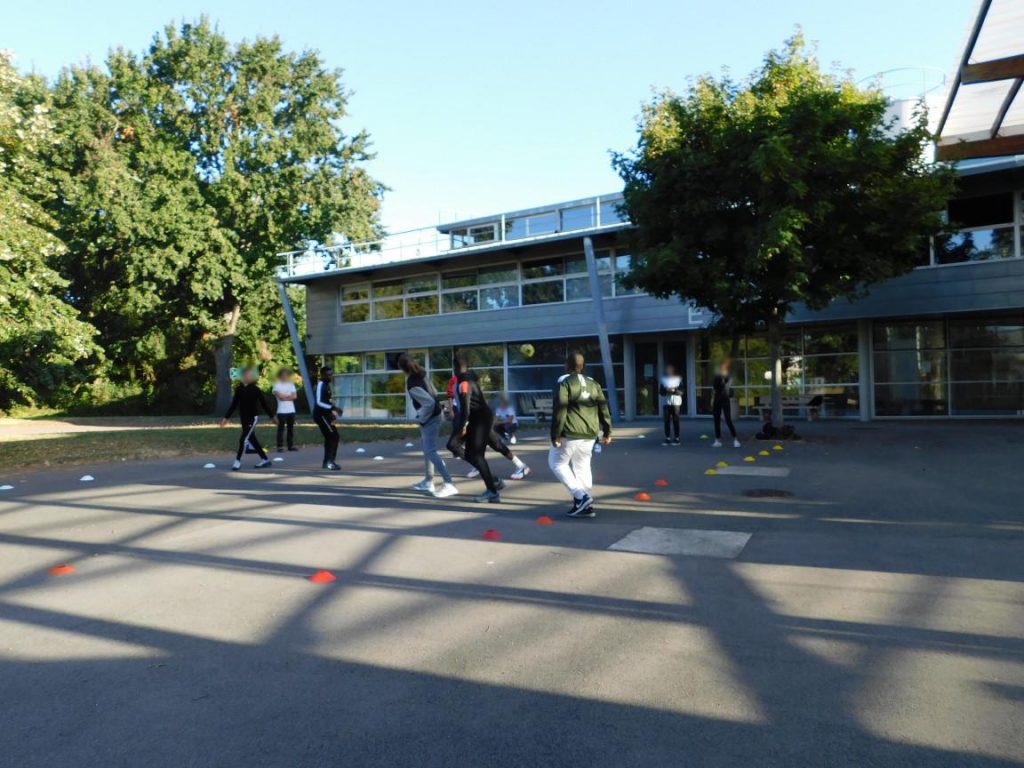 Balle aux prisonniers lors de la Journée d'Integration des élèves de Secondes 2019