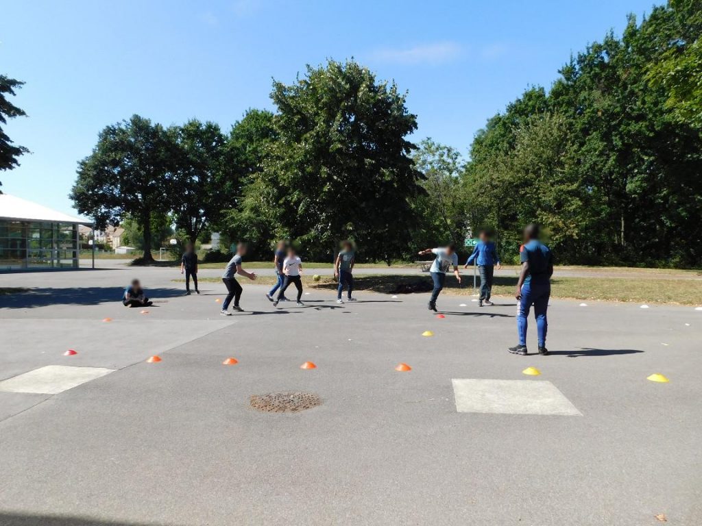 Balle aux prisonniers lors de la Journée d'Integration des élèves de Secondes 2019